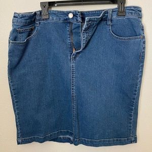 Denim skirt